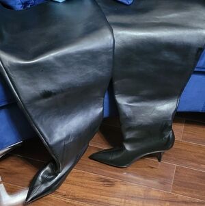 AKIRA - Azalea Wang Bucket Boots - Over the Knee Boots